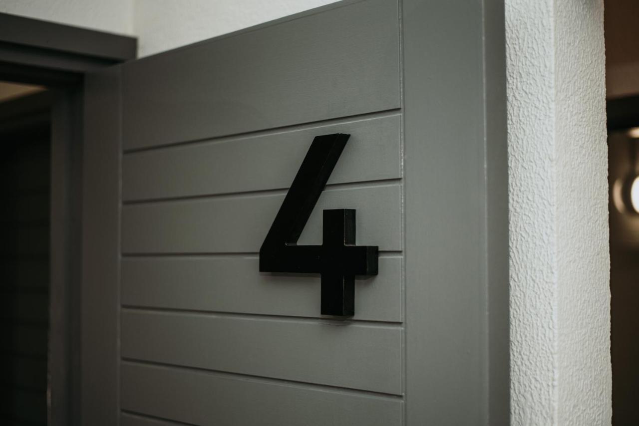 Five Keys Apartments ไอยานาปา ภายนอก รูปภาพ