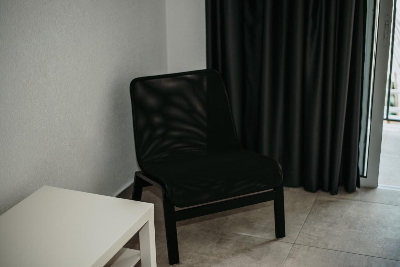 Five Keys Apartments ไอยานาปา ภายนอก รูปภาพ